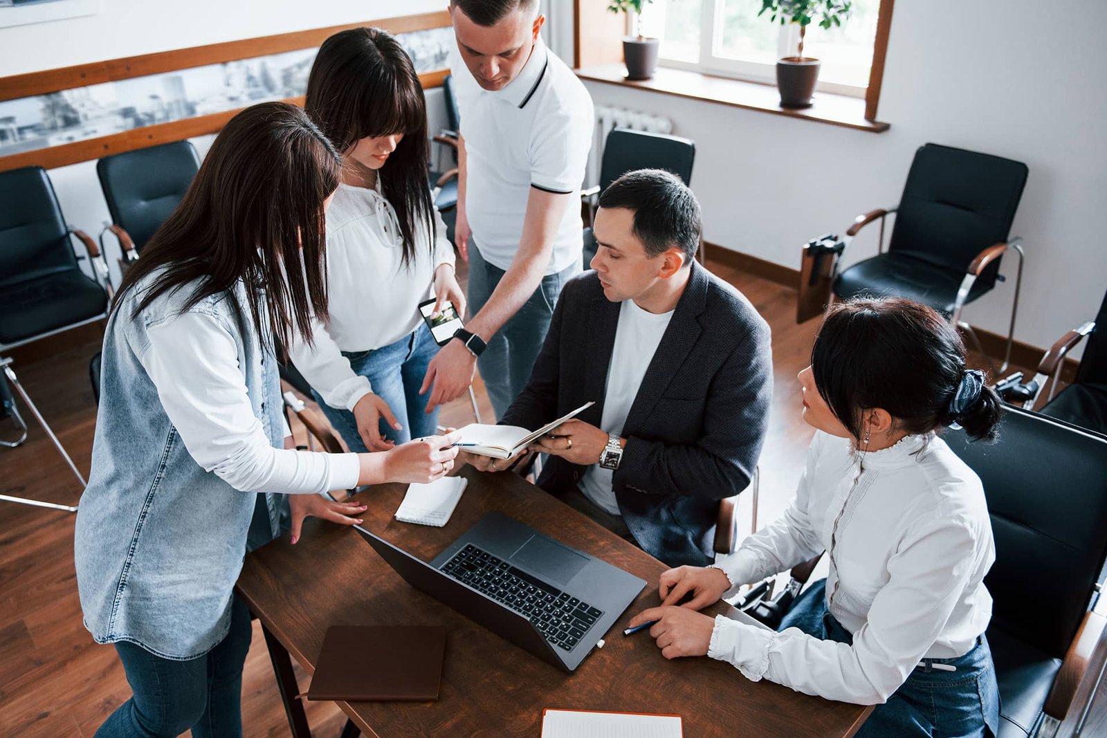 Building Professional Standards Within Specialized Research Teams